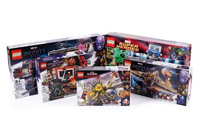 Lot 550 - Five boxed Lego kits