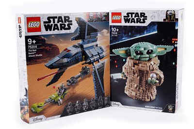 Lot 554 - Two boxed Lego kits