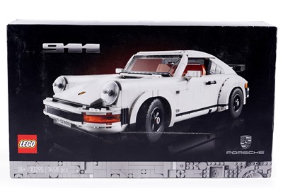 Lot 556 - Boxed Lego kit 10295 ‘Porsche 911’