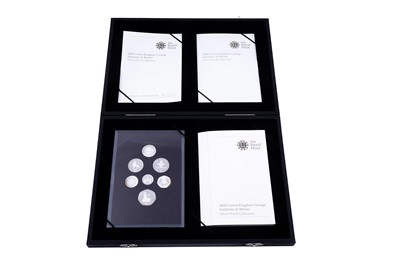 Lot 15 - Royal Mint Queen Elizabeth II silver proof Emblems of Britain coinage