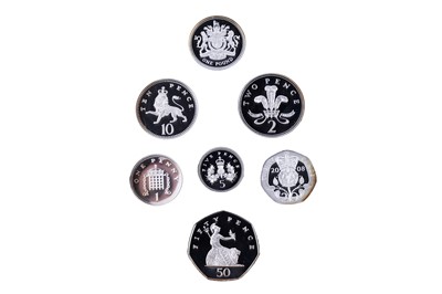Lot 15 - Royal Mint Queen Elizabeth II silver proof Emblems of Britain coinage