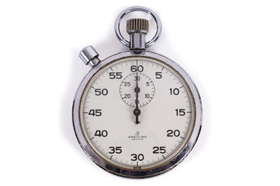 Lot 532 - A Breitling open-faced 1/5 second pocket stopwatch