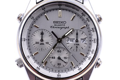 Lot 309 - Seiko: a steel cased quartz chronograph wristwatch; and two others