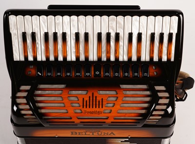 Lot 3 - A Beltuna Prestige IV piano accordion