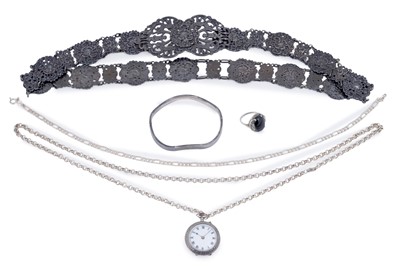 Lot 118 - Early 20th Century and later jewellery items