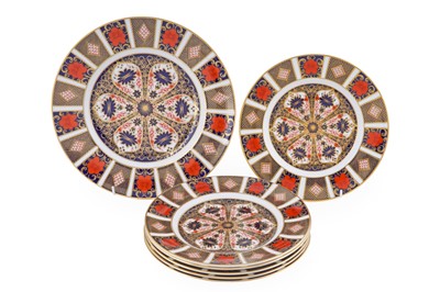 Lot 269 - Six Royal Crown Derby 1128 ‘Imari’ pattern plates; and another