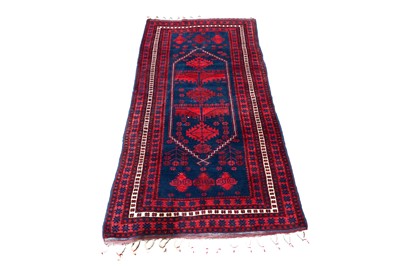 Lot 131 - A late 20th Century hand-knotted Yagcibedir Turkish rug