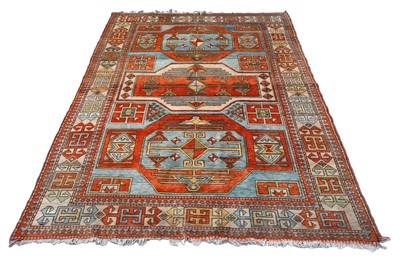 Lot 140 - A 20th Century hand-knotted woollen Kazakh