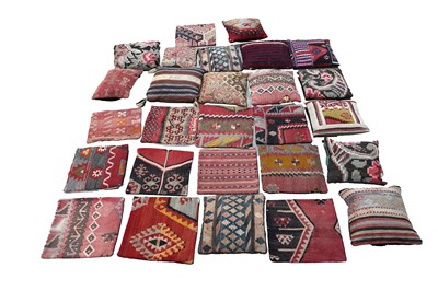Lot 213 - A collection of cushion covers