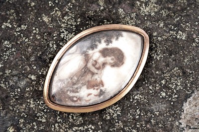 Lot 103 - A Georgian sepia love-token
