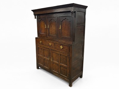 Lot 47 - A Georgian Welsh oak cupboard or deuddarn